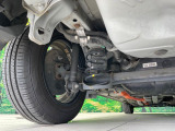 お車を安心してお乗りいただく為には、足回りの定期点検が欠かせません。サービスサポート(有償保証)では無料点検もご提供しており、安心のカーライフをお過ごしいただけるサポート体制が整っています。