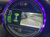 バックカメラ搭載!駐車時も安心ですね!