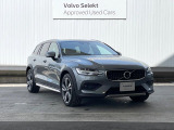 購入後は全国のVOLVO正規ディーラーにてアフターサービスをお受けいただけます。定期点検サービス、延長保証などの有料サービスも手厚くご用意しておりますので、ご不安事はお気軽にご相談下さい。
