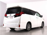 当店では、厳選された車両のみ展示しております。アルファード・ヴェルファイアに特化した専門店ならではの豊富な在庫の中から、お気に入りの一台をお探しください!