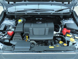 ■スバルと言えば水平対向エンジン。車体の低い位置に搭載されているので、万一の衝突時には、エンジンルームの下へ潜り込み、室内の乗員の被害軽減に貢献致します。