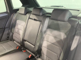 シートは適度な硬さによって長時間の運転でも疲れにくいと定評があります。国産車とは全く違った座り心地ですが、長年培われた欧州の椅子文化をご体感ください。