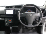 運転席廻りです。