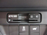 ETC車載器付きです。高速道路の料金所もスムーズに通過できます。