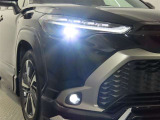 高輝度で点灯速度が速く、しかも消費電力の少ないLEDヘッドライトが装備されています!LEDの明るい光が走行中の視界の確保をサポートして、夜のドライブがより楽しく安全に運転できます♪