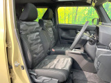 運転席シート廻りは使用感も少なく、良好な状態となっています。前オーナー様が丁寧に使っていたことがよくわかりますね。