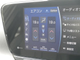 エアコンの操作がナビ画面でできます。