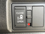 【パワースライドドア】スマートキーや運転席のスイッチでスライドドアの開閉が可能♪電動だから力を入れてドアを開ける必要が無く、小さいお子様でも、重い荷物を持っている時もラクに開け閉めできます♪