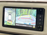 【パノラマモニター】専用のカメラにより、上から見下ろしたような視点で360度クルマの周囲を確認することができます☆死角部分も確認しやすく、狭い場所での切り返しや駐車もスムーズに行えます。