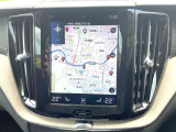 【9インチタッチスクリーン純正HDDナビ】「Apple Car Play」「Android Auto」対応のボルボ先進ナビゲーション「SENSUS」。最新地図データへ無料更新してお渡しします。