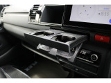 【新車/新型】ハイエースワゴンGLガソリン4WD内装架装familiar