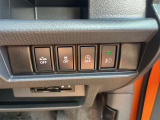 【VSC】横滑り防止装置(VDC/ESC)は、急なハンドル操作や滑りやすい路面で車両の横滑りを検知・抑制。安定した走行をサポートし、安全性を高めます。