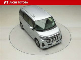 両側パワースライドドア付きだから、狭い駐車スペースなどでの乗り降りラクラク♪小さなお子さまのいるご家庭には嬉しい装備です。