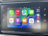 ●Apple Car Play:スマホとの有線接続で、ナビ・オーディオ再生などスマホのアプリ機能が画面でも使える便利機能です!