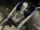 発進時から滑らかに加速する無段階変速のCVTはストップ&ゴーの多い街の中も快適です
