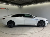 ●Volkswagenを知り尽くしたスペシャリストが隅々まで整備●各モデルの情報がインプットされた専用テスターで過去の細かな不具合を確認。モデルごとや部位ごとに専用スペシャルツールを用いて整備します。