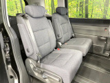 高品質なオリジナルフロアマットもオプションにてご用意しております。お好きなデザインやカラーをお車に合わせて選んでいただくことができます♪