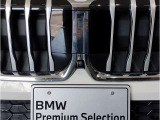 【キドニーグリル】BMWは約90年もの間、ほぼ全ての車両にひと目でBMWだと分かるこの特徴的なフロントグリルが備えられ、デザイン・アイコンとして親しまれてきました。