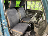 ドライバーによって運転しやすいポジションは異なり、あの車はどうなのか不安なこともありますよね。気になるお車は店頭で乗り込んでご確認いただけます♪