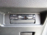 ETCももちろん搭載。いちいち料金所で停車する必要なんて当然ないです。スムーズにストレスなくドライブをお楽しみください。(※支払総額にセットアップ費用は含まれておりません。)
