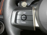 アクティブクルーズコントロール(ACC)搭載!設定した速度を基準として、一定の車間距離を自動で維持してくれる機能です!