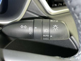 トンネルなど、周囲の明るさの変化でランプ類を自動オン・オフするコンライトです(消し忘れ防止機能付)