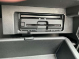 もう料金所で小銭の準備はいりません!!見た目もスッキリな付いているとうれしいビルトインタイプのETC♪