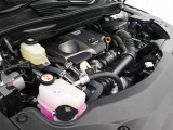 8AR-FTS型 2L 直列4気筒 DOHCインタークーラー付ターボエンジン搭載、駆動方式はFFです。