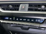 左右独立温度コントロールフルオートエアコンです。運転席、助手席それぞれで独立して温度設定ができます。冷え性の方が乗っても安心ですね♪