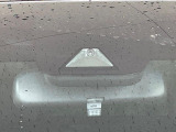 【トヨタセーフティセンス】走行中に前方の車両等を認識し、衝突しそうな時は警報とブレーキで衝突回避と被害軽減をアシスト。より安全にドライブをお楽しみいただけます。