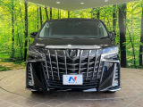 弊社では、全車『修復歴なし』のお車のみ取り扱っております。専任バイヤーによる厳選した仕入れの後、入庫後の車両チェックを行い、ネクステージが認定した高品質な中古車をご提供しております。