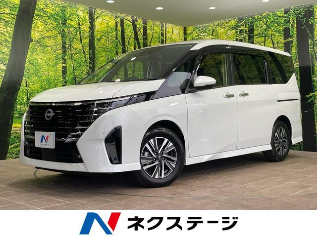 セレナ 1.4 e-POWER ハイウェイスターV 