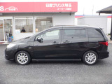 内外装およびエンジンル-ムなど専用クリ-ニング致します。車両クリ-ニングのプロが施工致しますので!高品質な1台に蘇りますよ♪(全在庫無料施工)