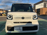 昼間などにライトスイッチをAUTOにしていると点灯するデイライト機能付きですよ♪