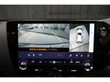 上から車両を見下ろしたような映像をナビゲーション画面に表示する「パノラミックビューモニター(床下透過表示機能付き)も搭載しています。