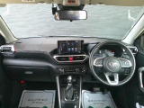 インパネ周りのお写真です。 視界が広く運転がしやすくなっております