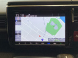 ナビゲーションはフルセグTV、インターナビ対応のGathers純正メモリーナビを搭載しています。Bluetoothオーディオ機能がありますので、スマートフォンなどの音楽も再生できます。