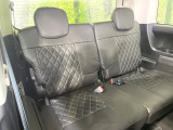 3列目シートはもちろん状態良好☆大人でもゆったりと座って頂けますので、大人数でのお出かけもラクラクです♪ご家族で、気の知れた仲間で、ドライブに行くのが楽しみですね♪