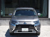 アウトランダー 2.4 24G プラスパッケージ 4WD 寒冷地仕様・禁煙車・純正ナビ・全周...