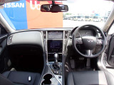 周りが見やすく運転しやすいお車です♪