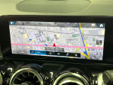 ●○○純正ナビ:一体感のあるナビは、高級感ある車内を演出してくれます。オーディオ機能も充実しておりますので、運転もより楽しめます♪