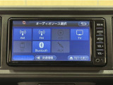 Bluetooth対応、CD再生機能付き。お好きな音楽を聴きながらのドライブは楽しいですよね〜♪