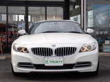 BMW在庫保有台数常時100台以上!ご来店の際はBMW本店(厚木市下荻野140-1)にご来店ください!弊社自慢の全天候型ショールーム!BMW在庫保有台数常時100台以上ございます!