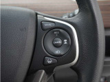 ◆アダプティブクルーズコントロール◆予め設定した車速内でクルマが自動的に加減速。前走車との適切な車間距離を維持しながら追従走行します。【LKAS】車線維持支援システムでステアリング操作を支援。