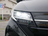LEDヘッドライト(オートライト付き)