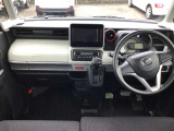 後席から運転席全景、付属品へのご質問もお待ちしております。