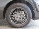 R8年式夏タイヤ175/65R15ダンロップ製です。