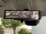 後ろに大きな荷物があっても広報確認が出来るインテリジェントルームミラーです。