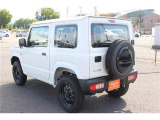 車の性能、装備品の品質、走行テストなどお客様に「徹底した安心」を届ける為、仕入から納車まで最大9回の品質検査を行い、当社独自の基準にクリアした車両のみ販売。中古車は第三者品質評価書全車両取得済