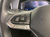 ◆クルーズコントロールにレーダーセンサーを組み合わせ、先行車を測定し設定されたスピードを上限に自動で加減速を行います。一定の車間距離を維持することで、長距離走行でのドライバーの疲労を低減させます。